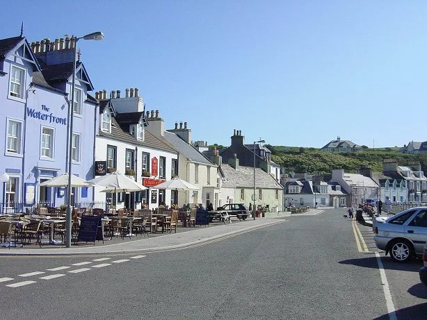 The Crown Portpatrick Galloway.jpg