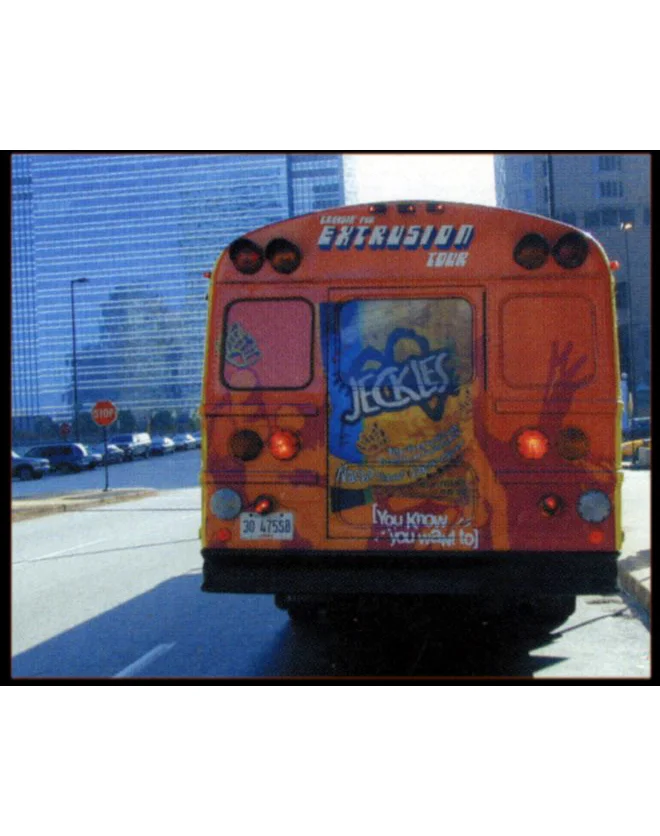 jeckles.bus004.jpg