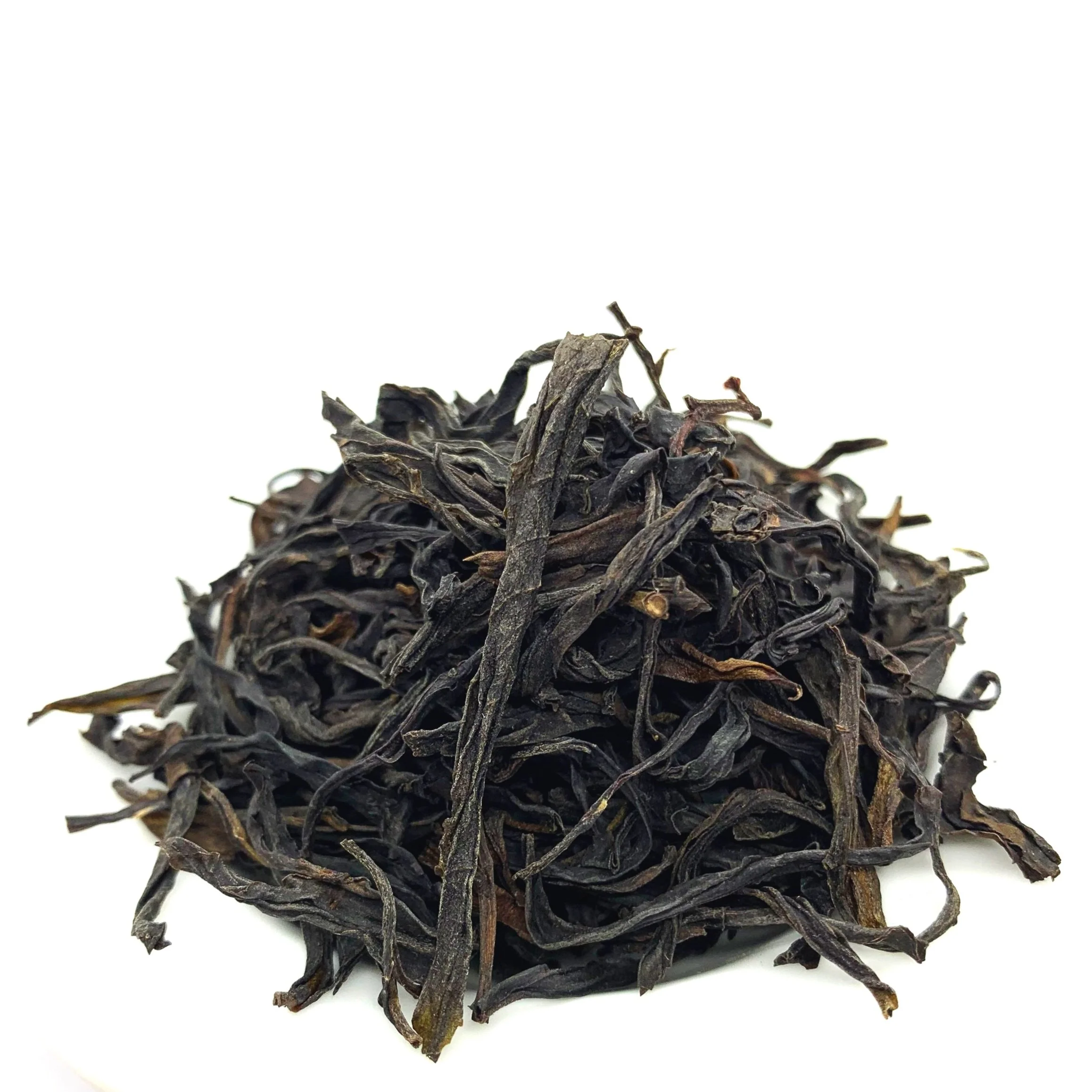 Da Wu Ye, translating to “Big Dark Leaf” is an exceptionally smooth and fragrant oolong from the Phoenix Mountains in Guangdong