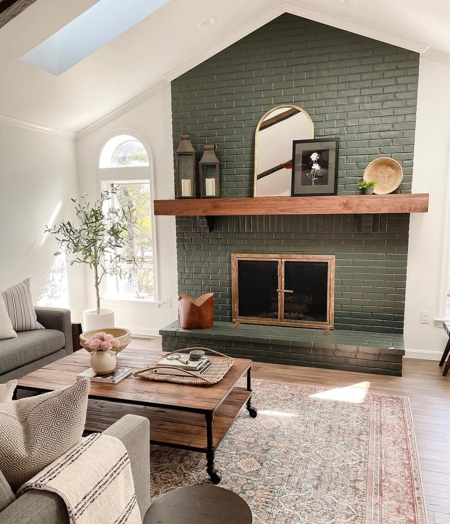 Another view of yesterday&rsquo;s living room install. This client has been a dream to work with, completely open and trusting of the process. Sometimes during a project it can be difficult to see how it will all come together, and in complete transp