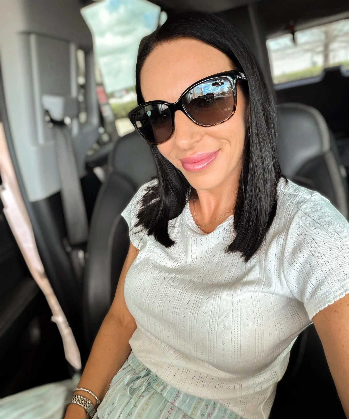 Consider this a petition to bring back #selfiesunday🫶🏻