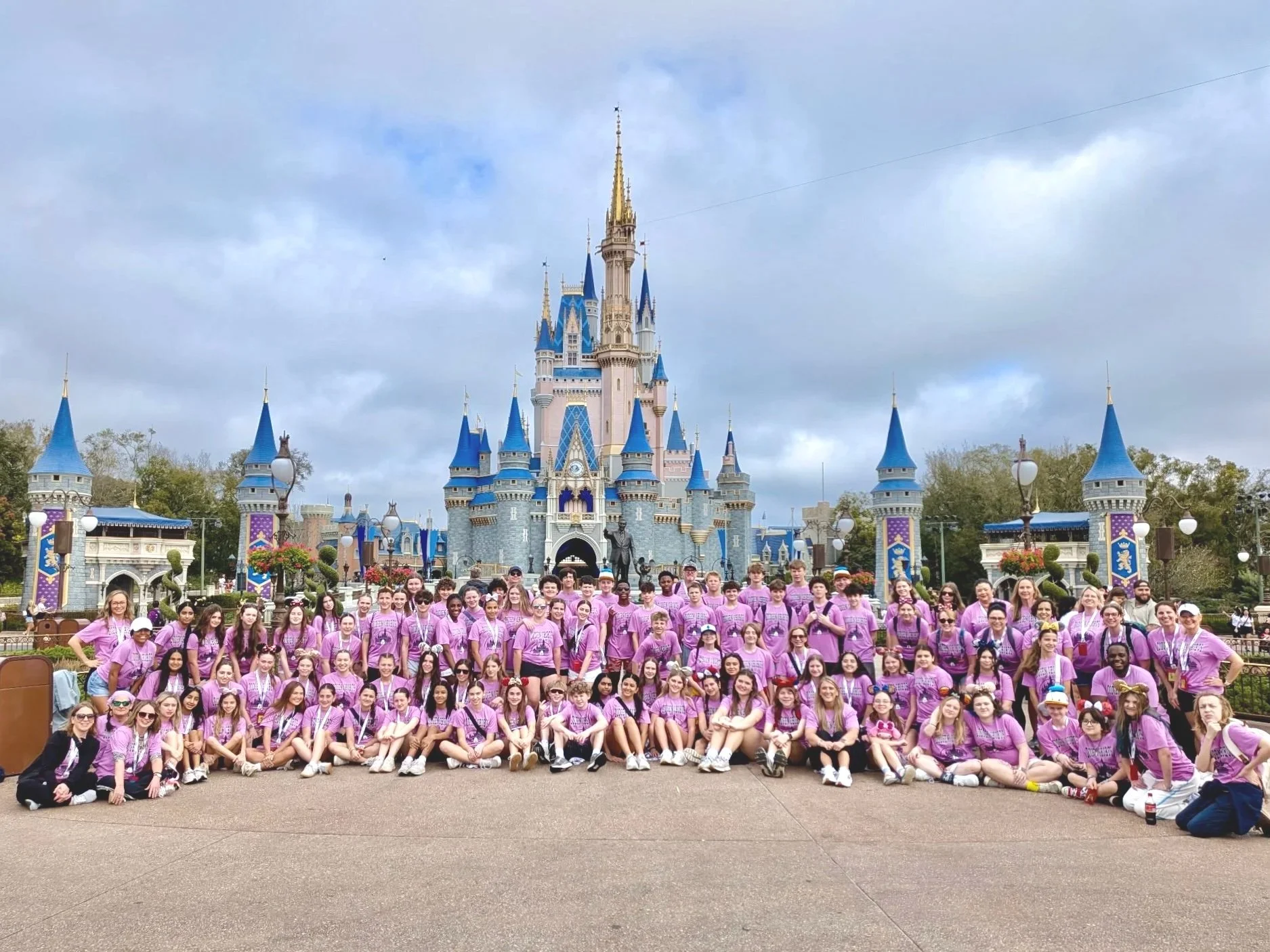 1680658306802119277 (1).jpg