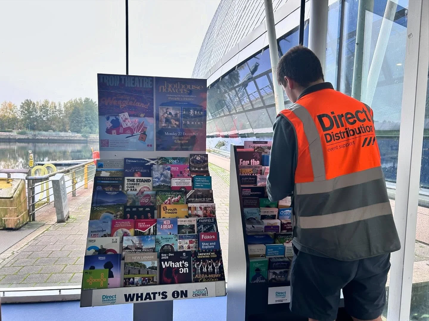 Our racks at @glasgowsciencecentre is freshly filled! 🧪✨🧬 
Grab the latest leaflets next time you’re exploring - there’s always something new to see and do here. We love keeping this one topped up! 🌟