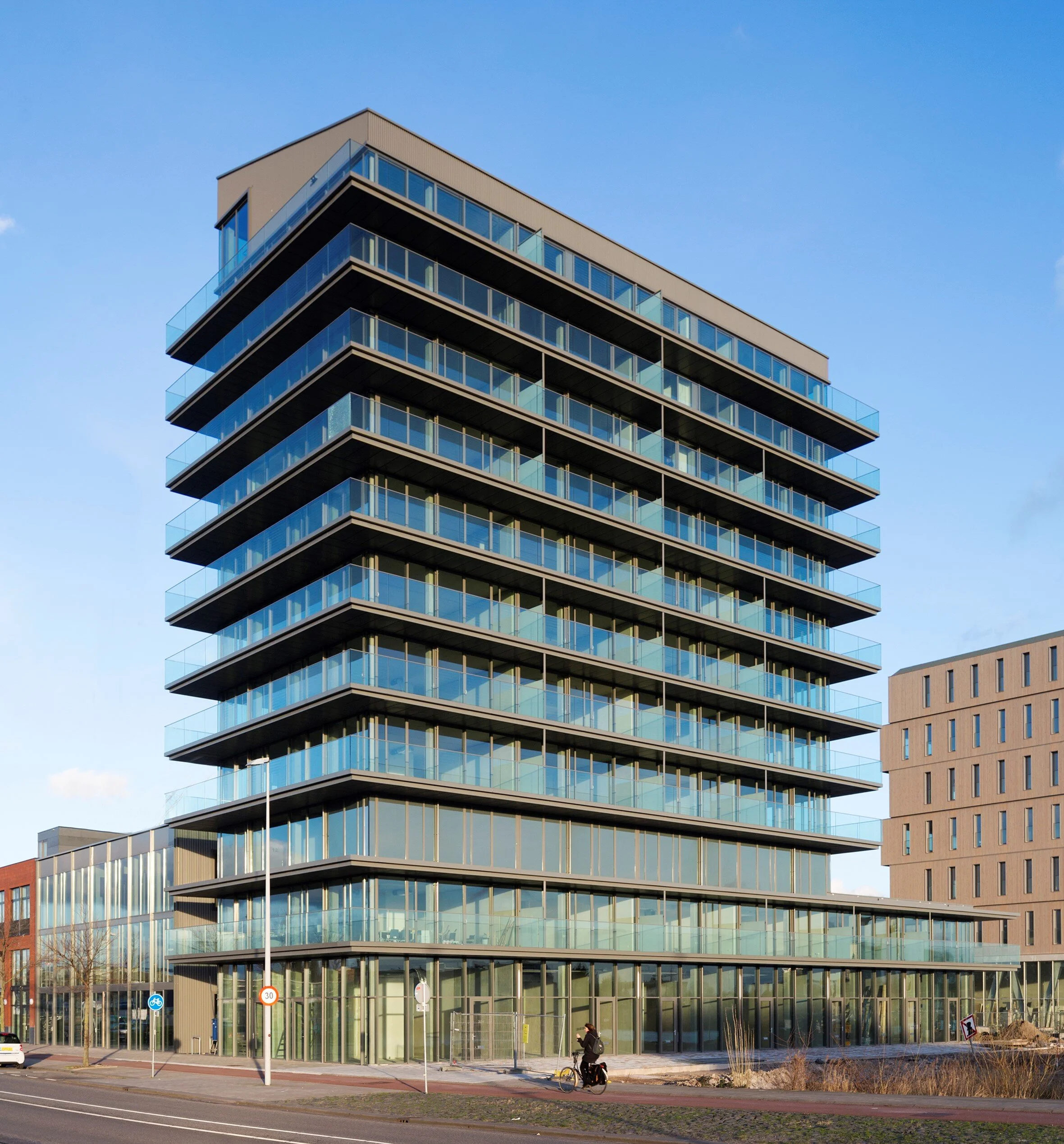 BlackJack, Amsterdam: Residential / Mixed Use project: BNB architecten & BO6 architecten