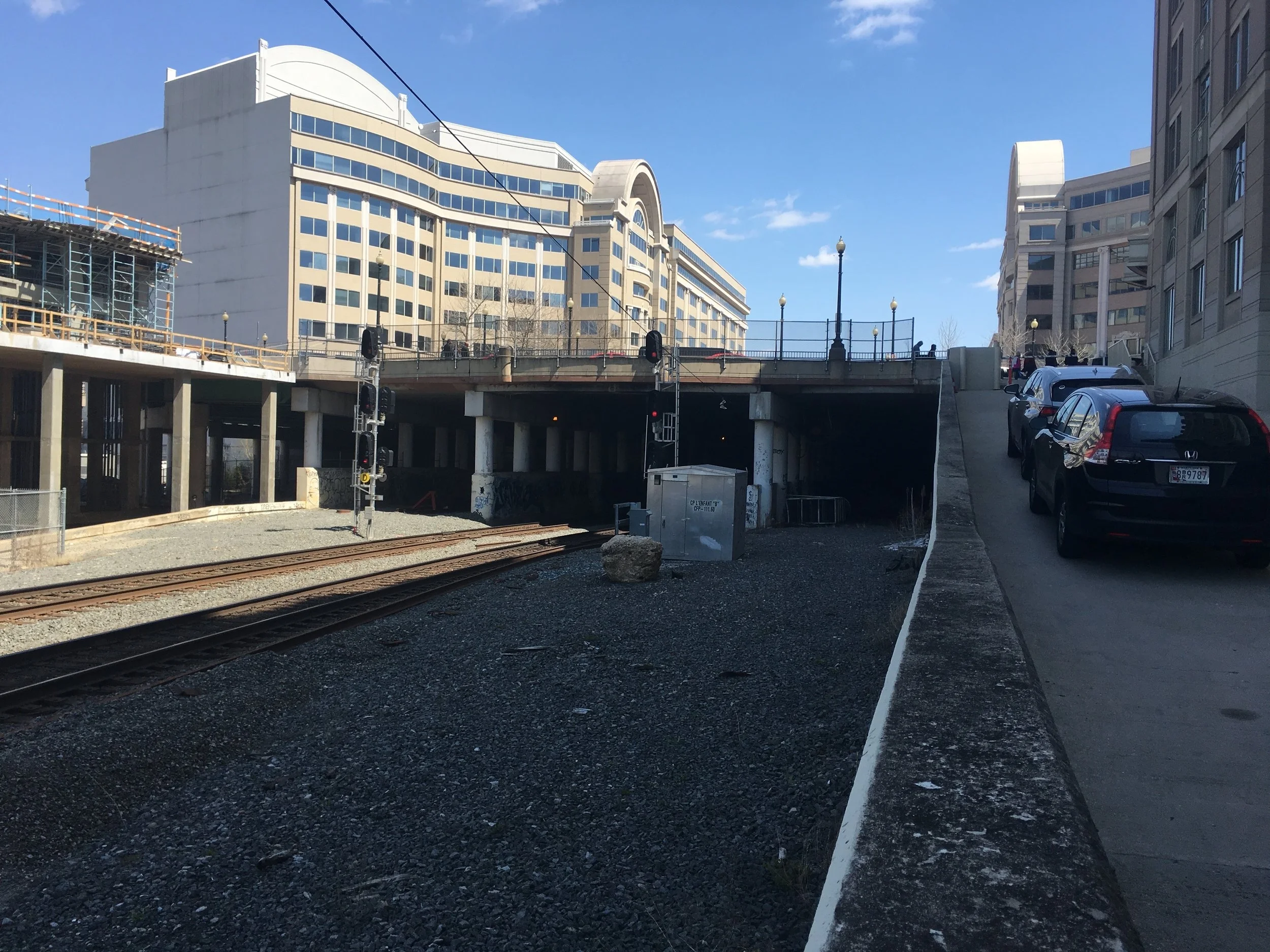 View of the Maryland Avenue Southwest “underground” from the Mandarin Oriental Hotel parking ramp. Photo: Elliot Carter