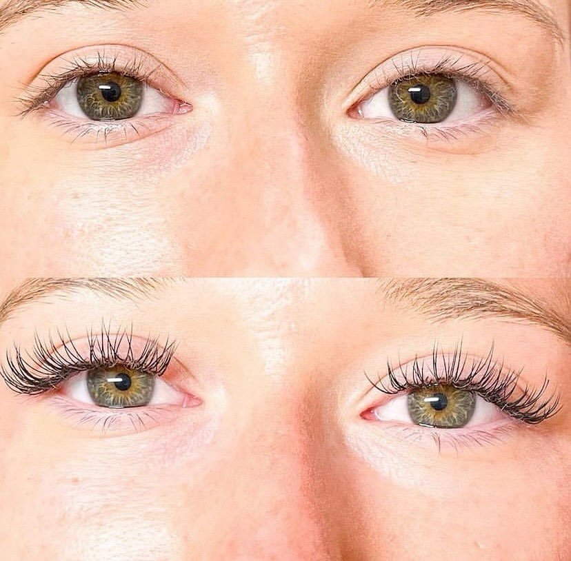 Make your eyes pop with this classic lash set 🌟 
.
.
.
#lashes #memphis #beauty #spa #spatwogether #skincareisselfcare  #supportlocal#lashextensions #classicset #hybridset #volumelashes