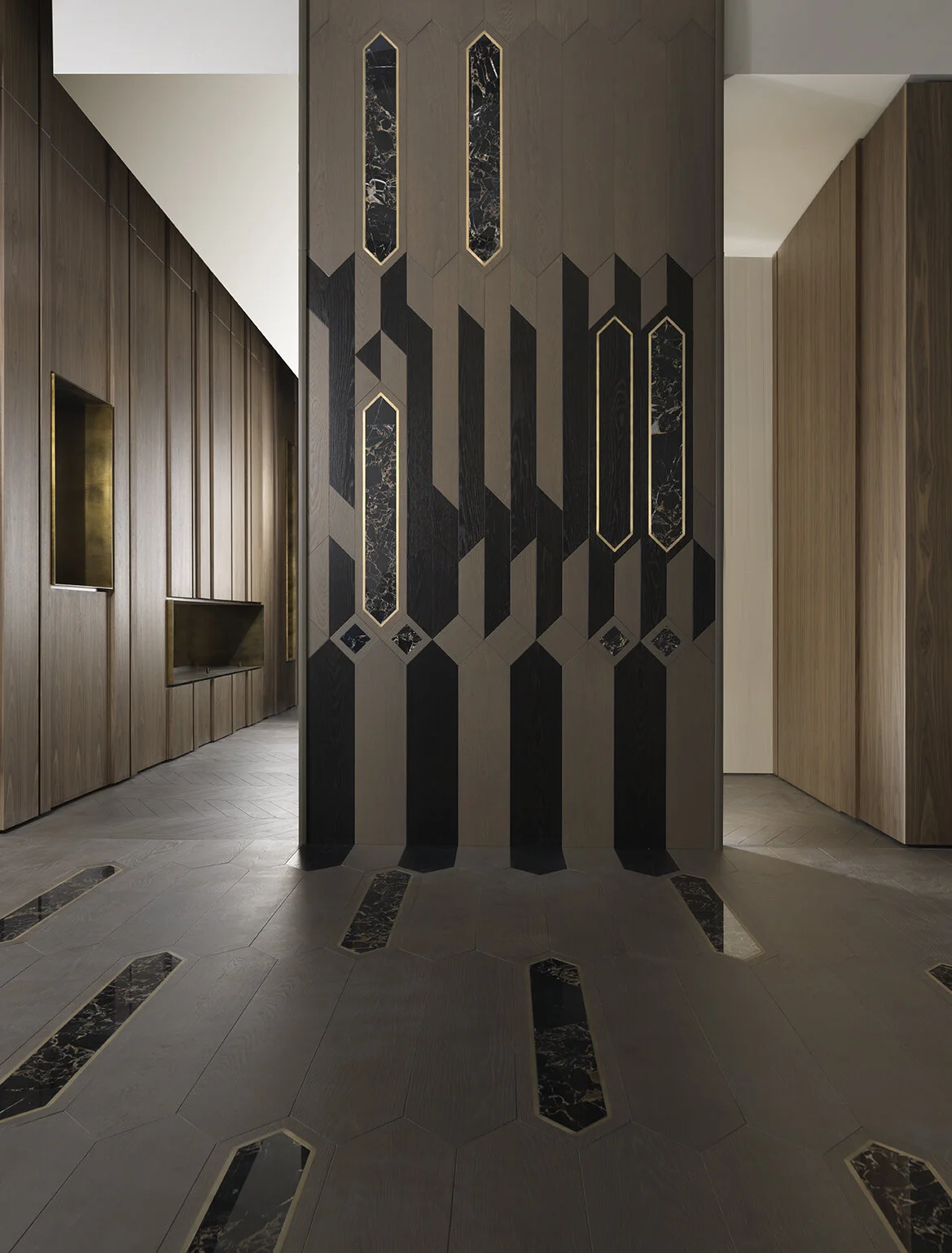 Italian Precious Furniture & Wood Flooring