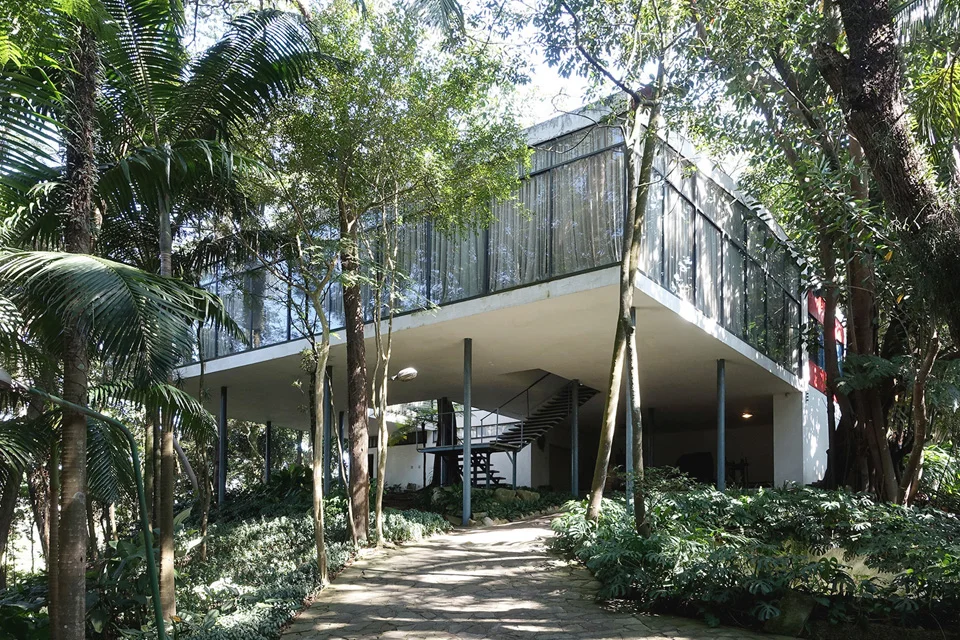 Casa de Vidro Glass House Lina Bo Bardi - São Paulo - Insight Architecture s.jpg