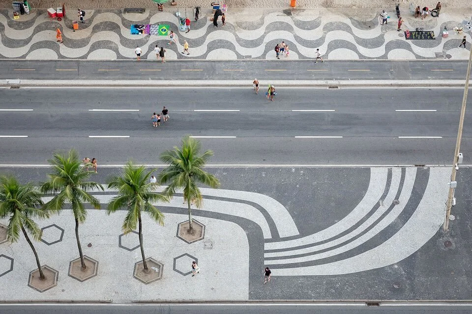 Board Walk Copacabana
by Roberto Burle Marx
Rio de Janeiro, Brazil

We all know the wave pattern on the Copacabana beach boardwalk. Less known, but not less impressive, is the drawing on the sidewalks between the lanes of the avenue and in front of t
