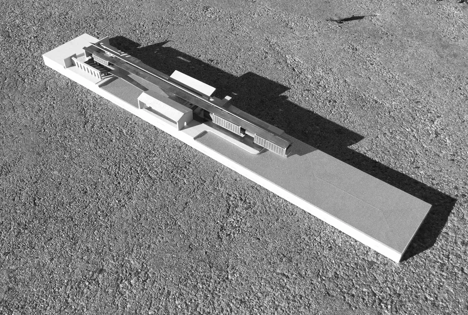 MODEL WITH ROOF, EXTENDING THROUGH CITY, CANAL AND ARSENAL