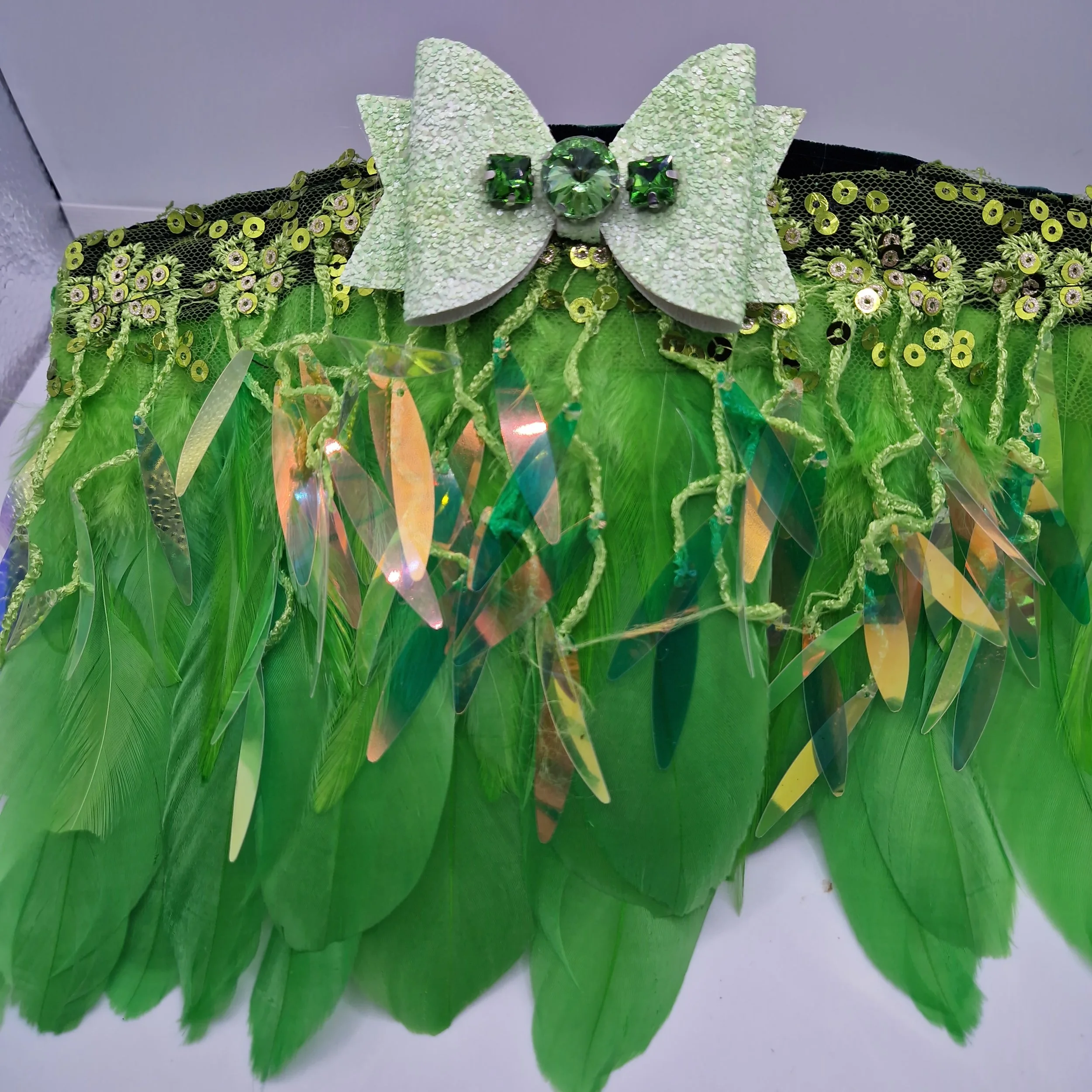 Glamorous Green Feather Frill