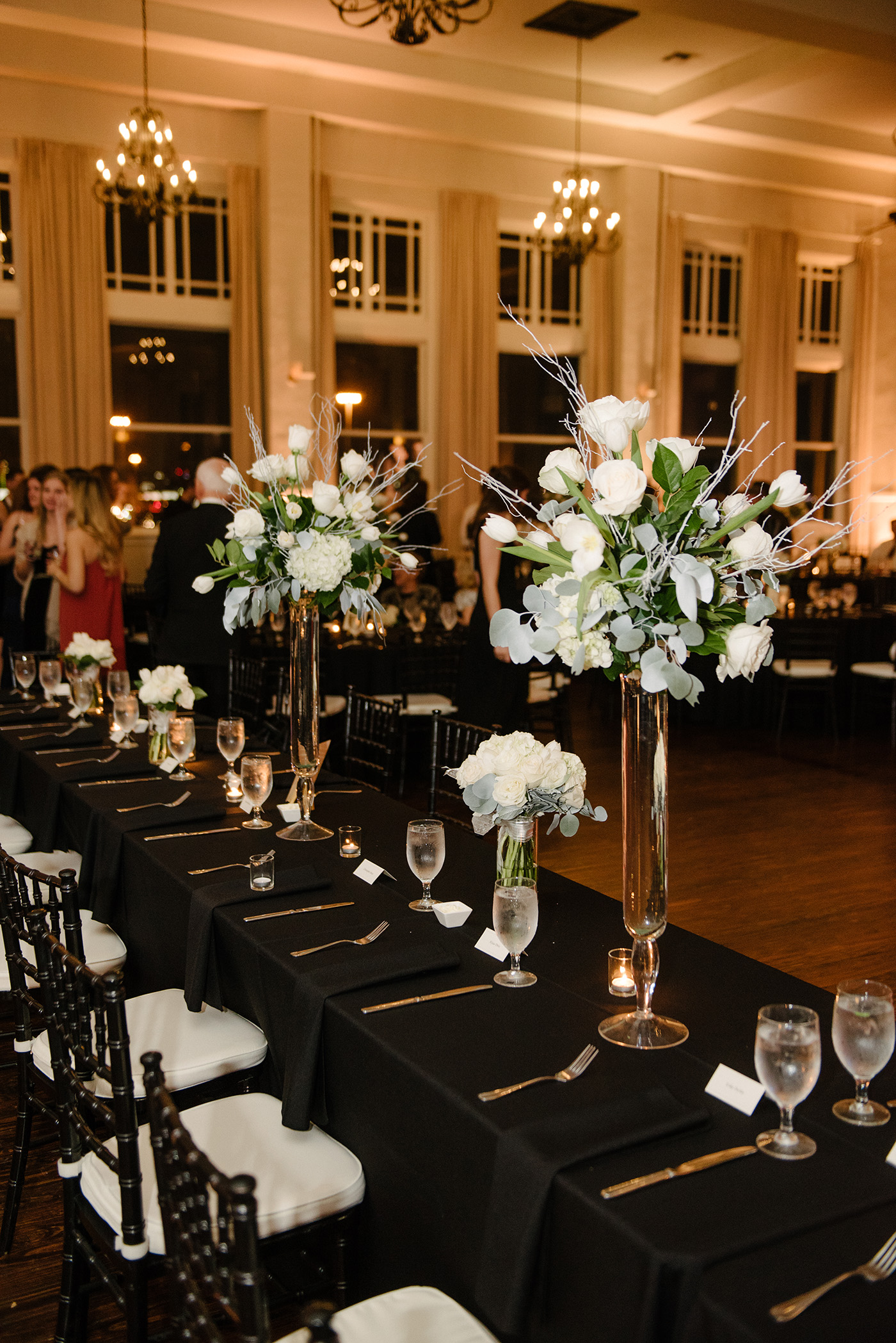 Dallas Wedding Planner - Winter Wedding at The Room on Main - Allday Events - 33.jpg