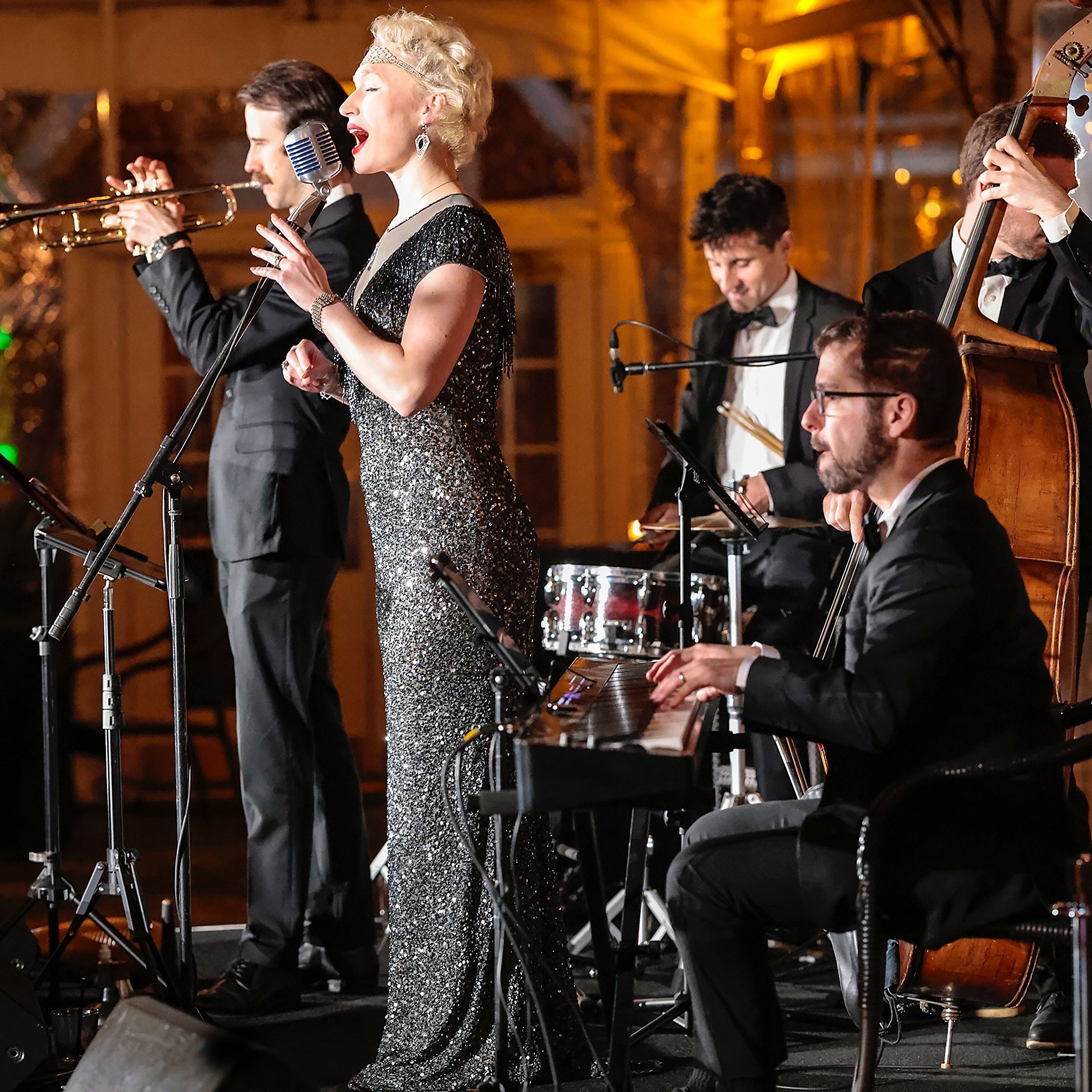 We had a ball performing for The Great Gatsby Broadway Opening Night Party! 
Venue: @tavernonthegreen 
Planner: @foresighteventsnyc @bwaygatsby 
Entertainment: @fleurseule 
AV: @wizardstudiosevents