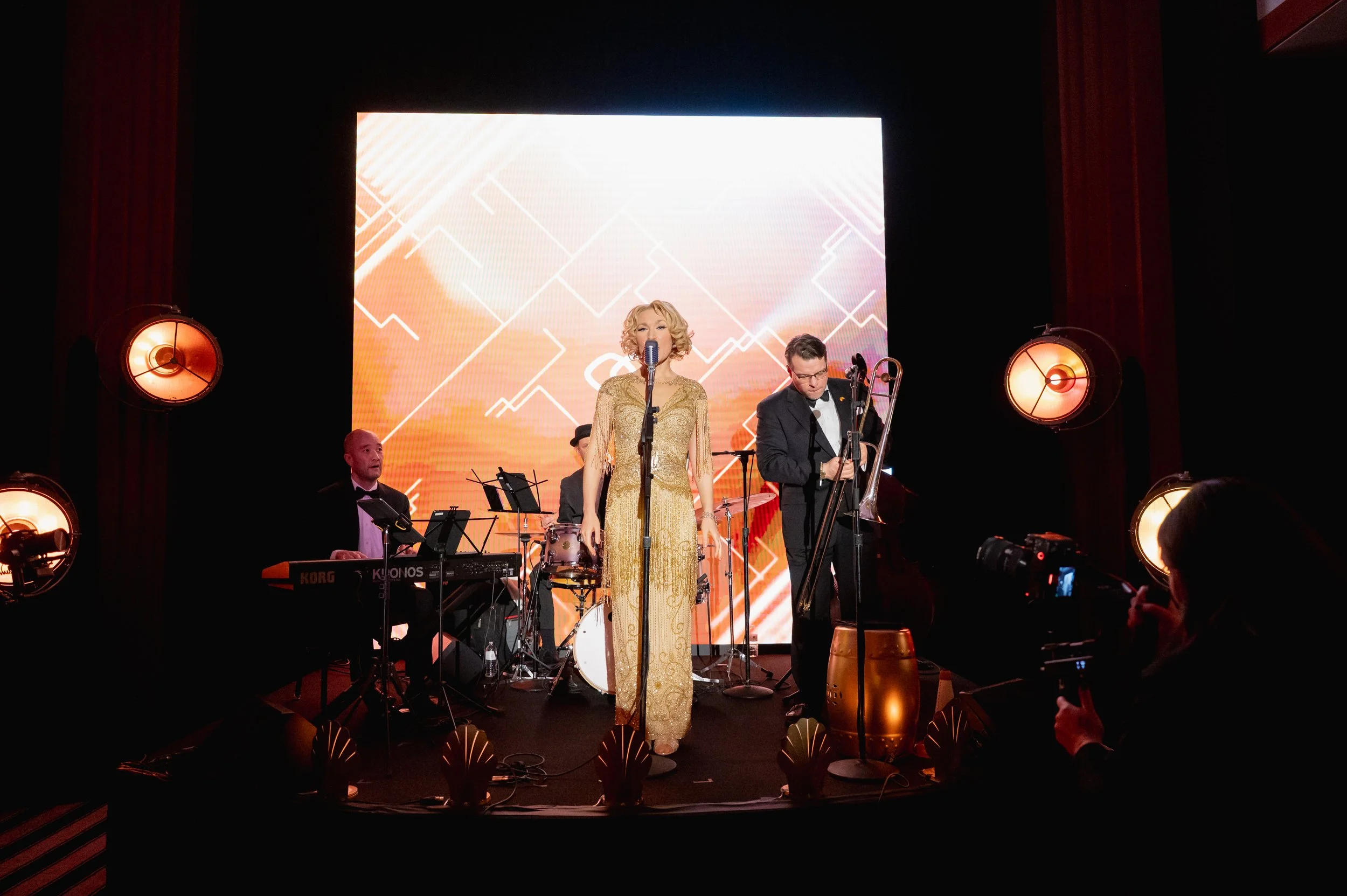 Allyson Briggs: Winnies Jazz Club NYC (2 sets)