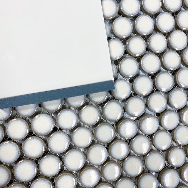 Feeling blue because it&rsquo;s Monday already (🙋🏻&zwj;♀️)? Now *this* is a blue I can handle! 😍 Can&rsquo;t believe we&rsquo;re at this phase of the custom build project already! Getting excited to break ground soon 👷🏻&zwj;♀️
⬇️
#customhomes 
#