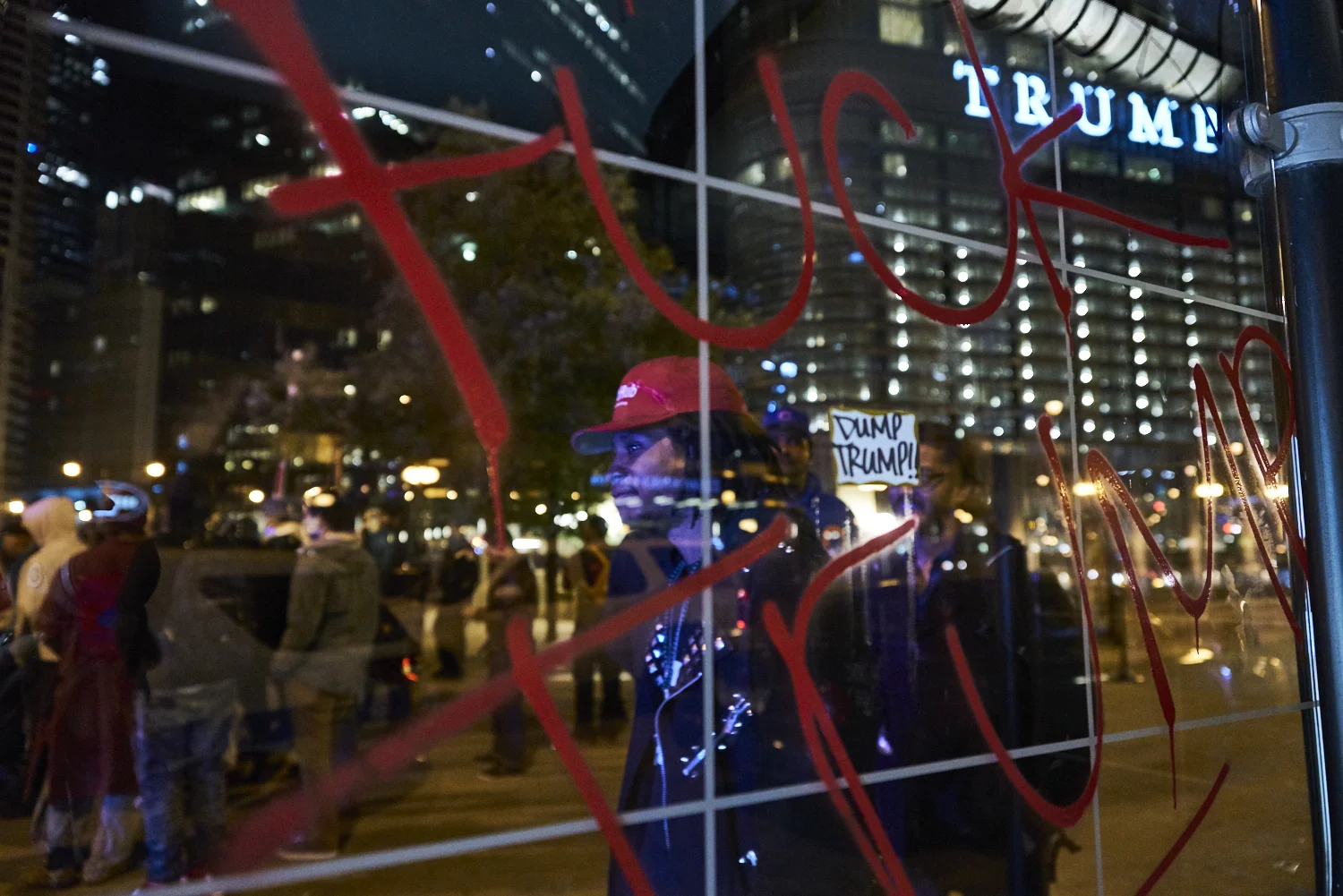 WH_TrumpProtest_CHRONICLE_023.jpg
