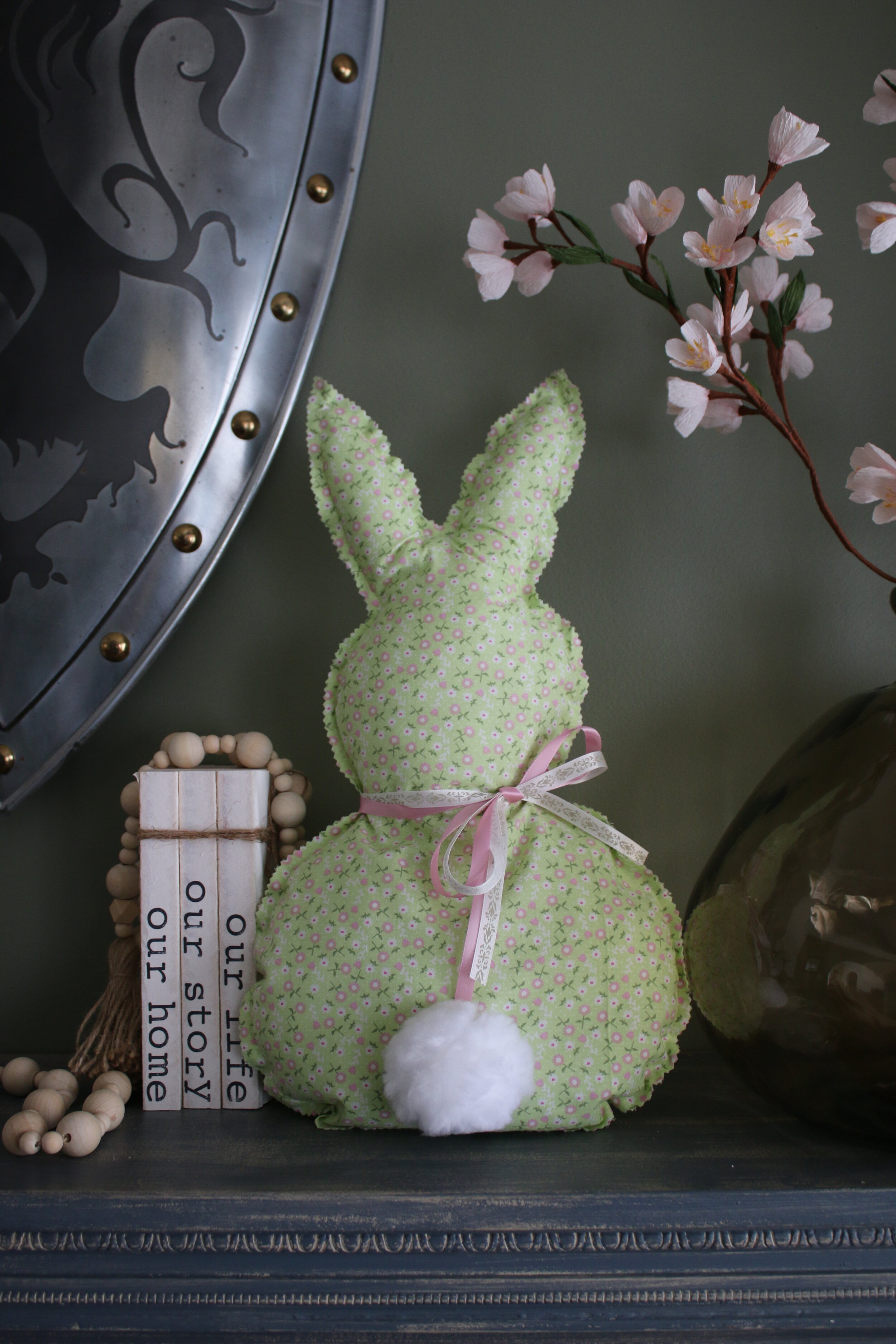 Easter Bunny (Large)