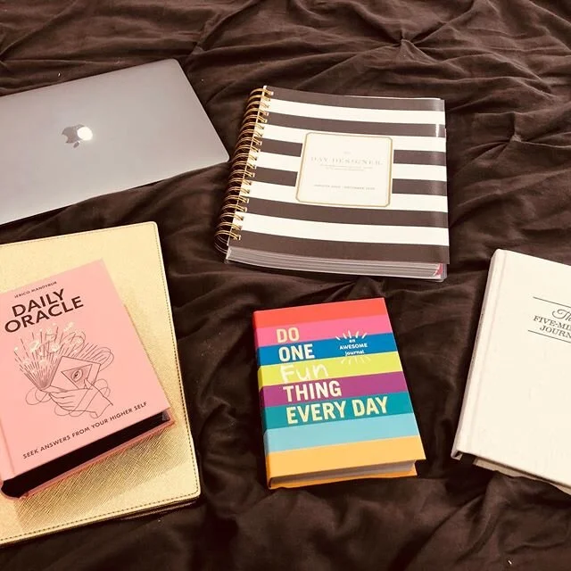Work is never the same with fur babies... 💕🥰🌹🐶🥰🐶💕 Ruby: Mom can you stop working so I can show you my babies??? Me: Okay!? 5 minutes later... okay Girly: mom has to go back to work 🐶🐕 👩🏻&zwj;💻 🌹💕🐶🐶🐶🐶🌹💕💕🌹 &bull;
&bull;
#austingol
