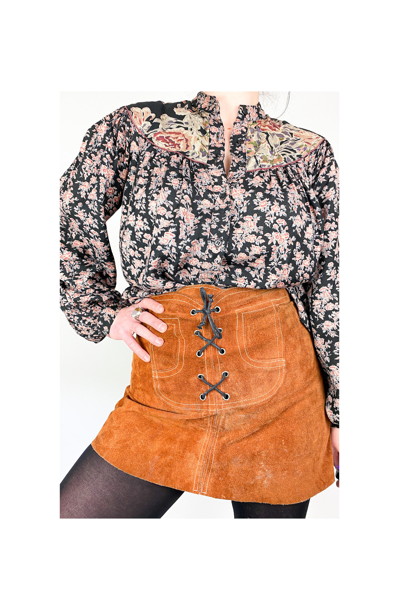 Vintage Suede Lace-Up Mini (26 waist)
