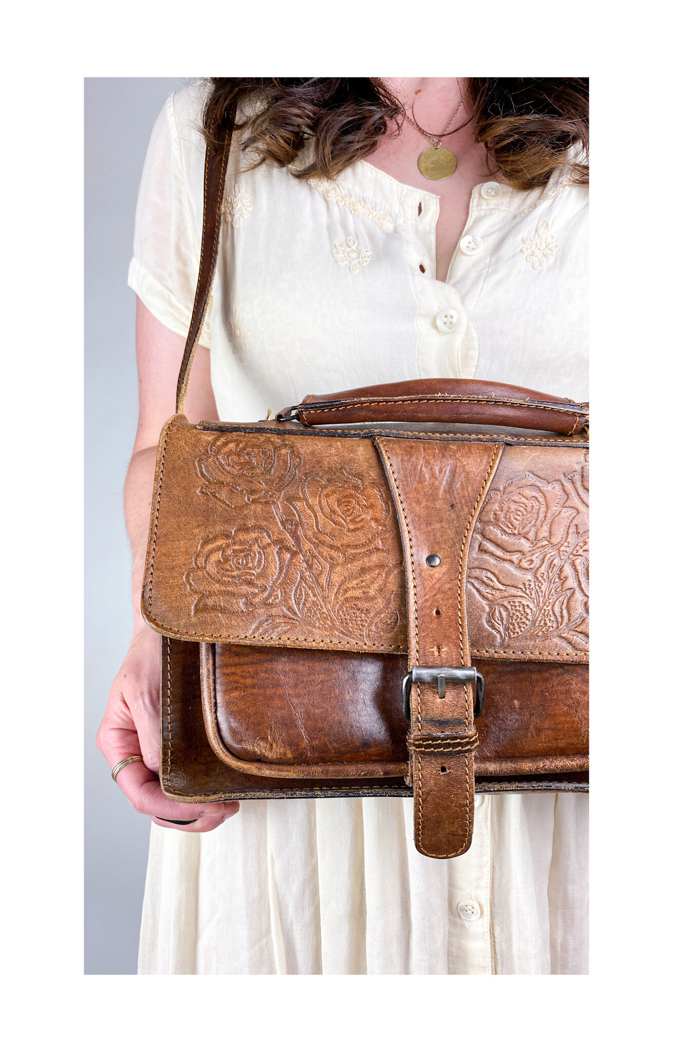 Vintage Tooled Rose Garden Purse
