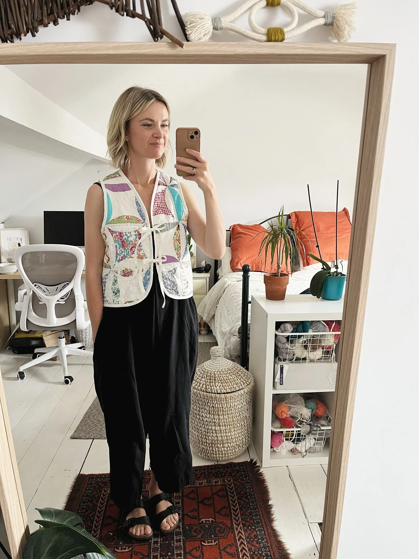 Some days wonderful and unexpected things happen to you&hellip;
⠀⠀⠀⠀⠀⠀⠀⠀⠀
A few weeks ago I received the loveliest package in the post from my IG-friend @gemtuson 
⠀⠀⠀⠀⠀⠀⠀⠀⠀
She is a talented maker, and very kindly offered to sew me this beautiful qu