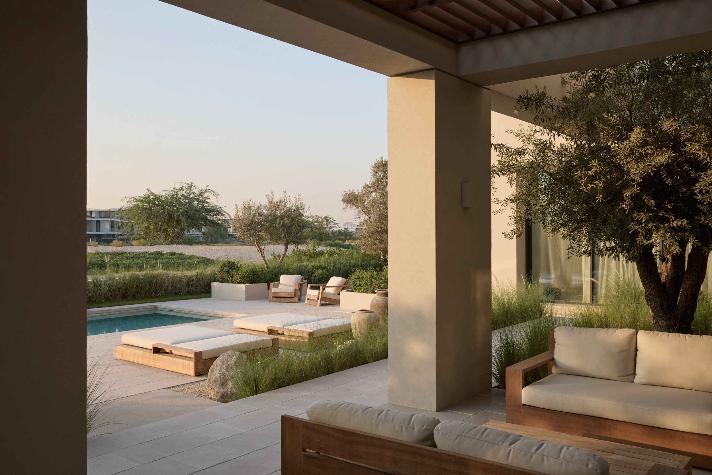 EH_179_Poolside_ 15_Web resolution.jpg