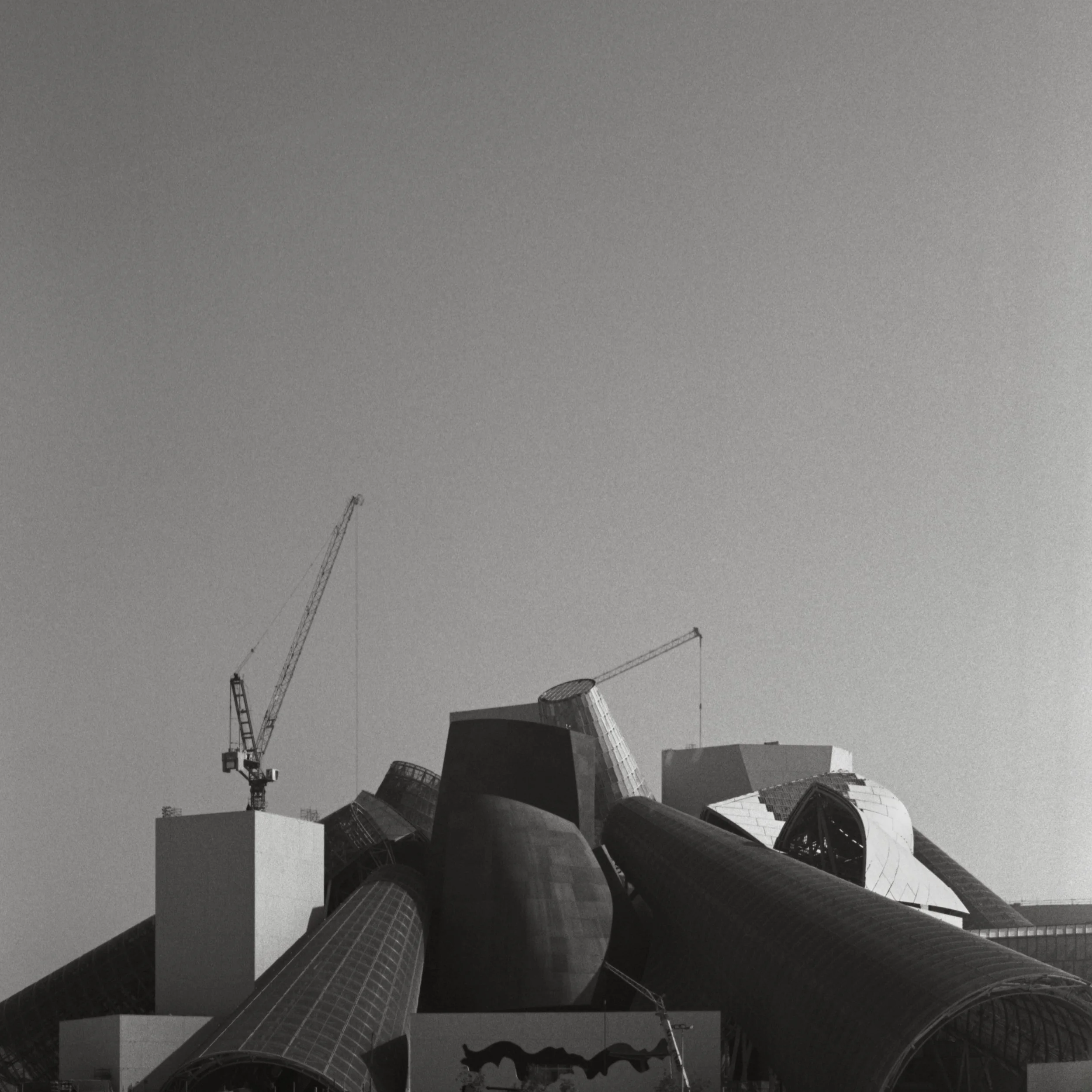 G_AD_2026_TMAX400_Web Resolution 2.jpg
