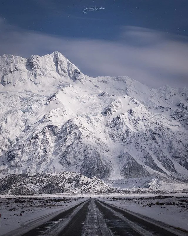 Rolling in late at night on the ice covered road. I decided to brave the -4°c and step out of my @wildernessNZ motorhome to capture this! Let's just say it was a relief to step back in to the gas heated home on wheels after 20 minutes 😆 ⠀⠀⠀⠀⠀⠀⠀⠀⠀⠀⠀⠀⠀⠀⠀⠀⠀⠀⠀⠀⠀⠀⠀⠀⠀⠀⠀⠀⠀
⠀⠀⠀⠀⠀⠀⠀⠀⠀⠀⠀⠀⠀⠀⠀⠀⠀
--------------------------------------------
Shot with: 
@Canonaustralia 6D 
@sigmaphotoaustralia 70-200 f2.8 
@siruiaustralia W-2204 Tripod with K-30x Ball Head
--------------------------------------------- ⠀⠀⠀⠀⠀⠀⠀⠀⠀⠀⠀⠀⠀⠀⠀⠀⠀⠀⠀⠀⠀⠀⠀⠀⠀⠀⠀⠀⠀⠀⠀⠀⠀⠀⠀⠀⠀⠀⠀⠀⠀
#wildernessnz #sponsored #purenewzealnd #kiwiphotos #destinationnz #newzealandguide #ignewzealand #earth_deluxe #ig_today #huffpostgram #newzealandvacations #canonnz #Exploringtheglobe #bestworldpics #phenomenalshot  #splendid_shotz  #purenz #earthpix  #ig_bliss #earthpics #amazing_captures #main_vision  #canonaustralia #canon_photos #igrefined  #global_hotshotz #bestnatureshots #igpowerclub #igphotoworld #longexposure_shots