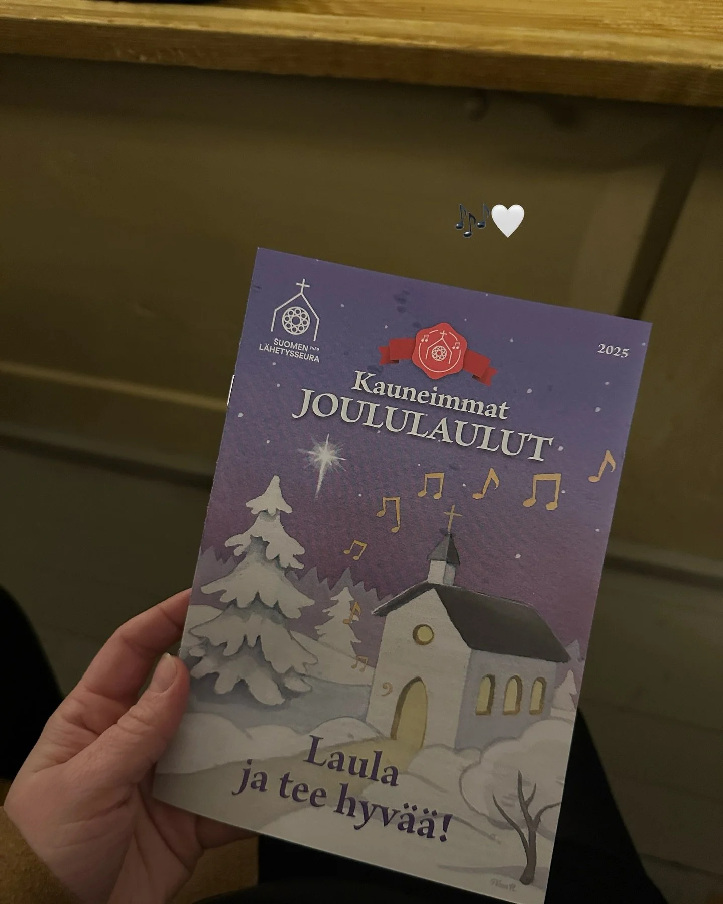 9 lempparia viikonlopulta ✨

Viel&auml; ens viikko t&ouml;it&auml;, ja sitten rauhoitutaan odotetulle joululomalle koko perheen voimin 🤎

Mit&auml; sun viikonloppu sis&auml;lsi? ✨

#joulukuu #joulu #joulu25 #joulukoti #viikonloppu