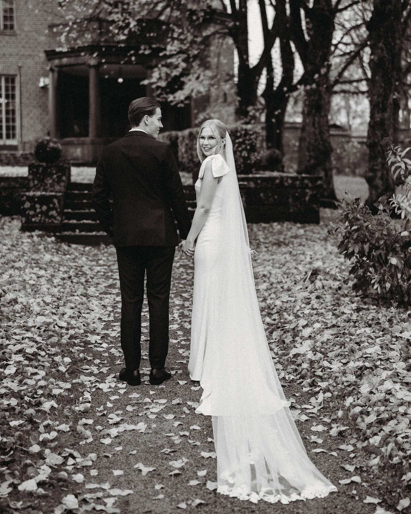 T&auml;n vuoden kaikki h&auml;&auml;t on kuvattu, mutta pian tammikuussa on heti 26&rsquo; vuoden ensimm&auml;iset h&auml;&auml;juhlat, jotka p&auml;&auml;sen kuvaamaan 🥹

Vuoden 2026 loppuun mahtuu viel&auml; yksitt&auml;isi&auml; h&auml;&auml;p&au