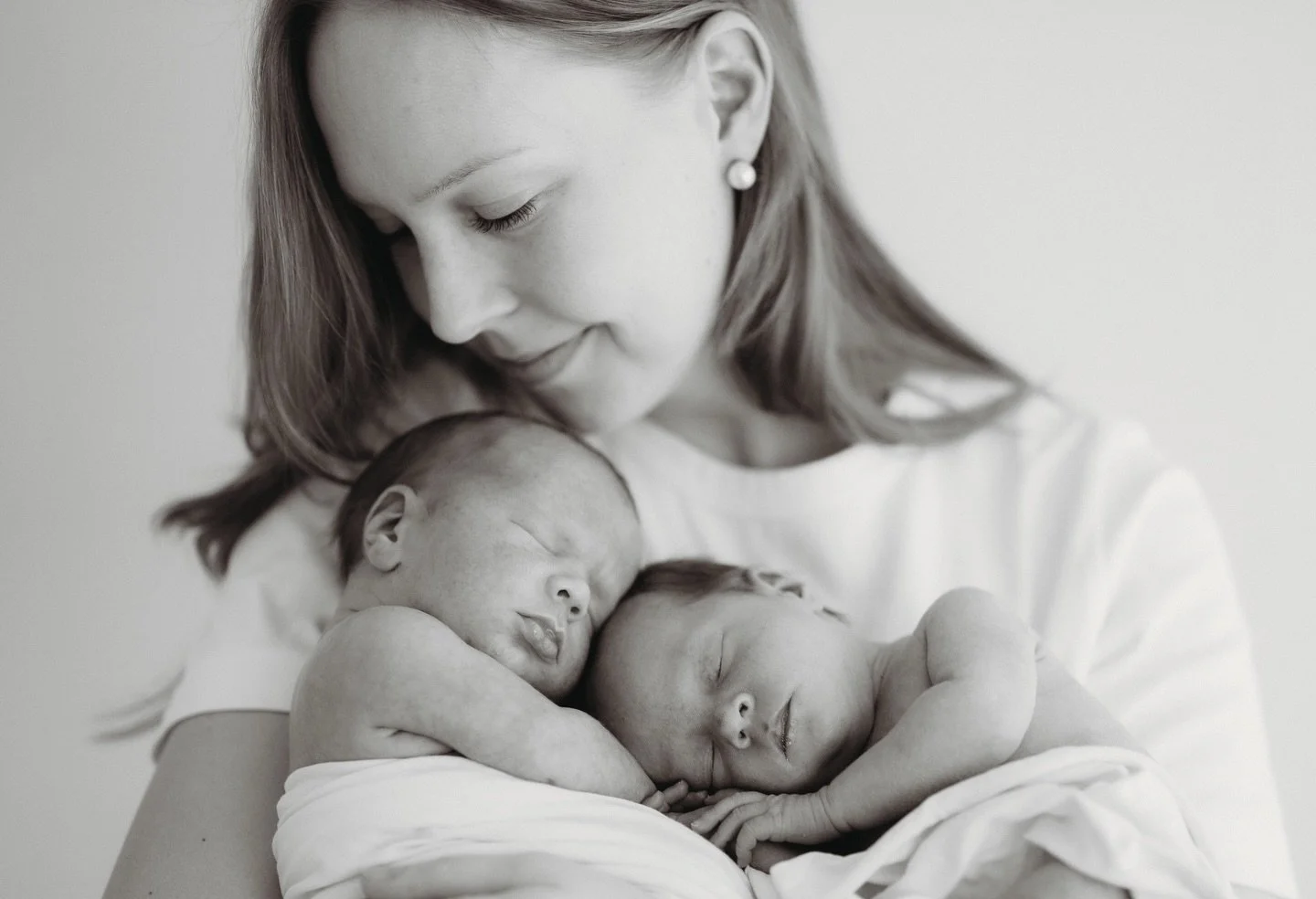 &Auml;itiyden matkan tallentaminen ihan ensihetkist&auml; l&auml;htien on kyll&auml; heitt&auml;m&auml;ll&auml; yksi mun ty&ouml;n arvokkaimmista puolista 🥹 

T&auml;t&auml; tunnekirjoa on vaikea pukea sanoiksi ja yksi kuva voi kertoa enemm&auml;n k