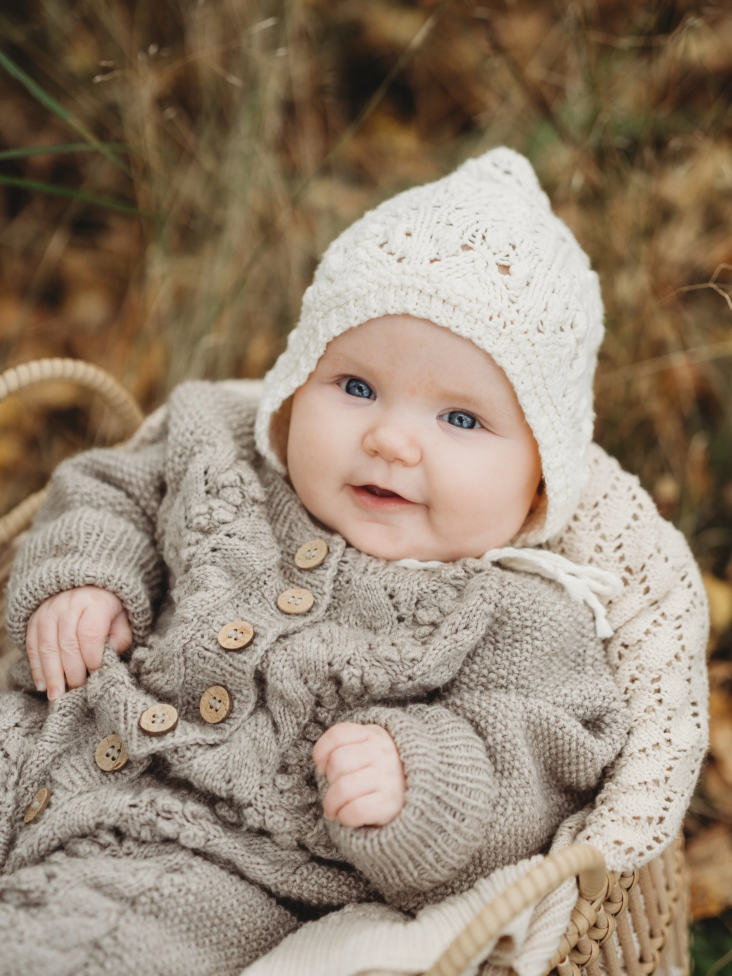 T&auml;&auml;lt&auml; l&auml;mm&ouml;st&auml; pieni syksyfiilistely, kun meid&auml;n pienin t&auml;ytti t&auml;n&auml;&auml;n jo 4kk 🥹🍂🧸🤎

Aika sais hidastaa, vaik syksy onkin yks lempparivuodenajoista, etenkin t&auml;mm&ouml;isen pienen villahaa