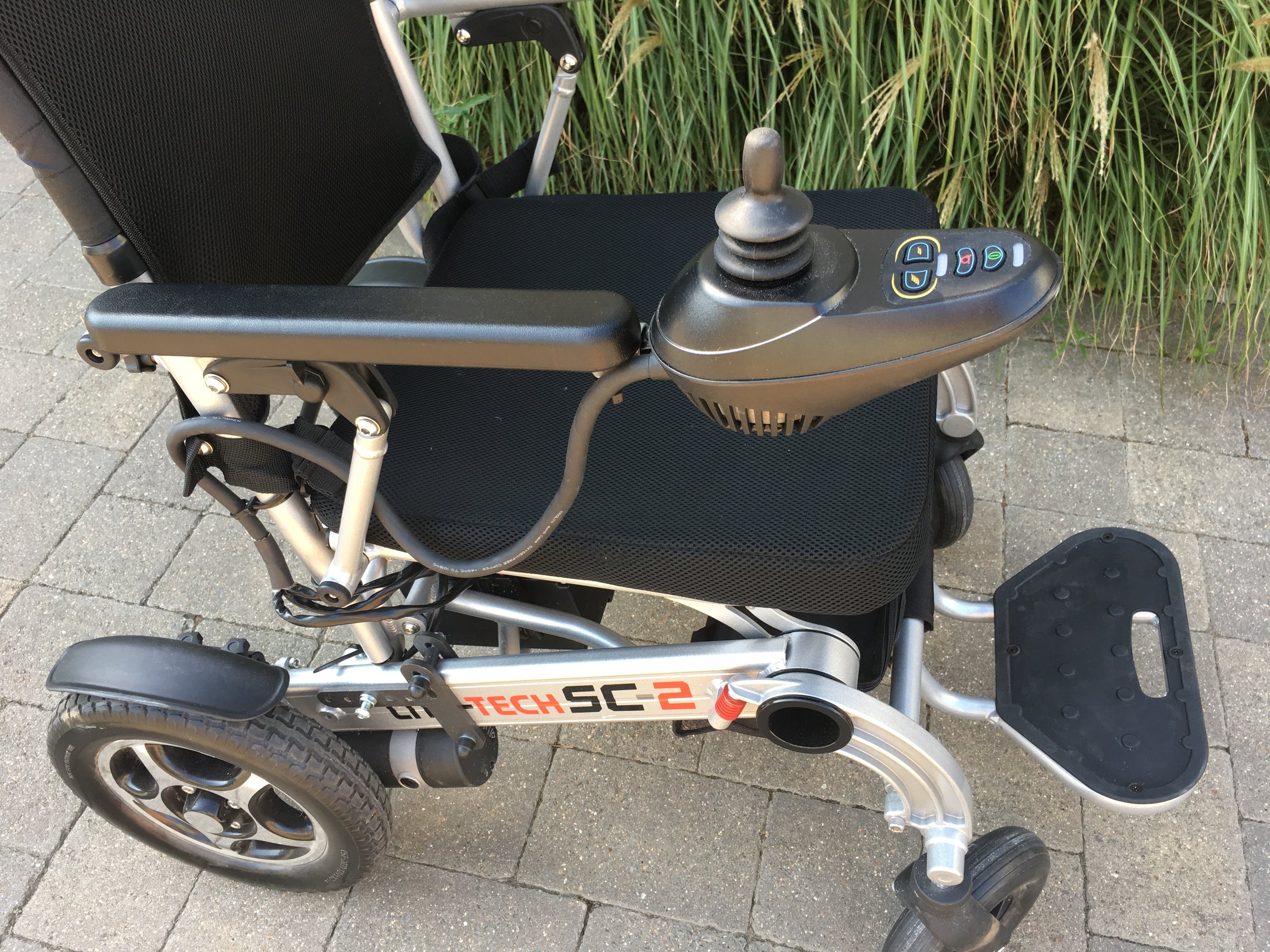 Lith-Tech Smart Chair 2 5.jpeg