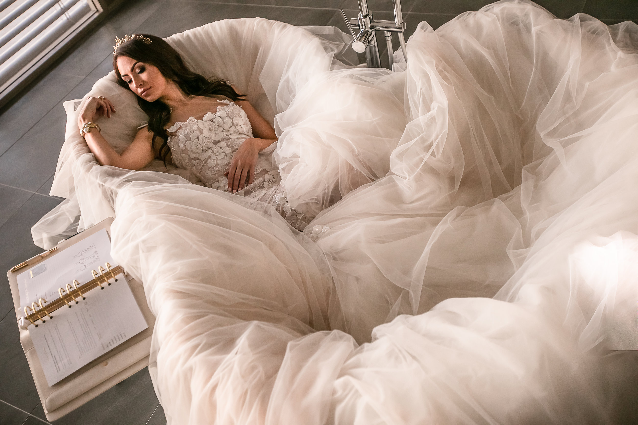 Leeffect x Galia Lahav Dion Bridal