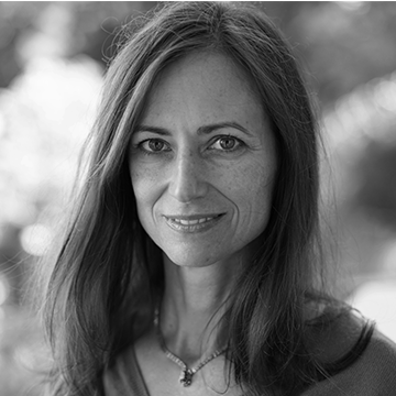 LISA FAVERO