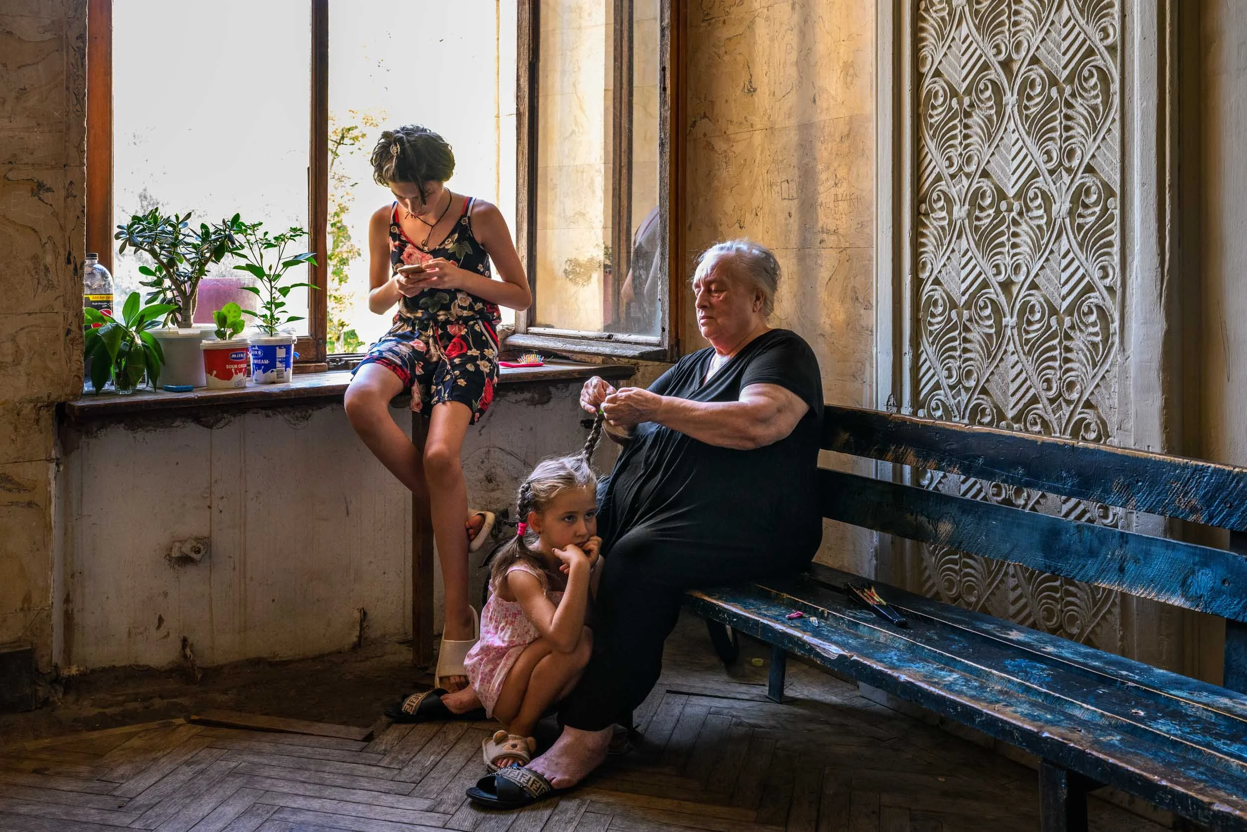 sitting and waiting_web-29.jpg