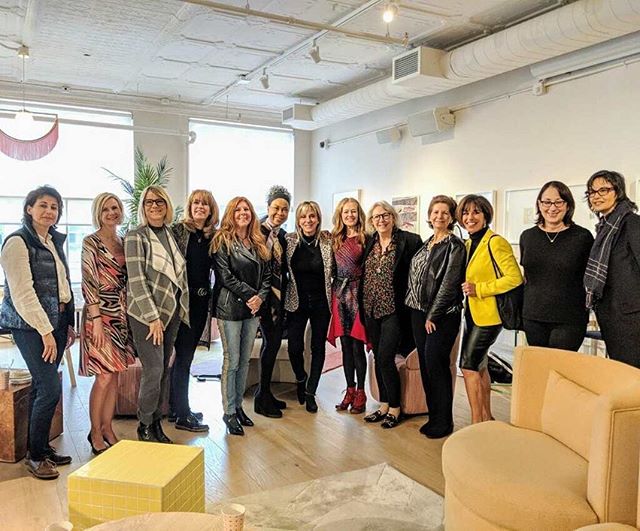 Couldn’t wait to share!! Yesterday, I had my first Network Event at the Wing SoHo, NYC. It was the best time..with the most amazing women..they blew me away!! If anyone thinks that the Pro-Age Woman isn’t relevant and visible..they couldn’t be more wrong. We had some serious conversations about issues at midlife and beyond..and yet we had so many laughs. I really felt the power of women supporting women..now what could be better than that!! Let’s link up and keep it going.....
Thank you Yari @the.wing and to your team for making us feel so welcomed and creating such a beautiful space and spread.
@tracy_gold_fashion_tips
@tamaralillianjones
@sfriedman4647
@gl4myage
@perennialproject
@carolbrodie
@jjanefg
@pmingle1
@margoweisharmd
@susanlaliberte
@capreceannjackson
@ginger_bred_style
@catherineschepis
@marianaencheva55
@suzenwolf
@jenkinsklein