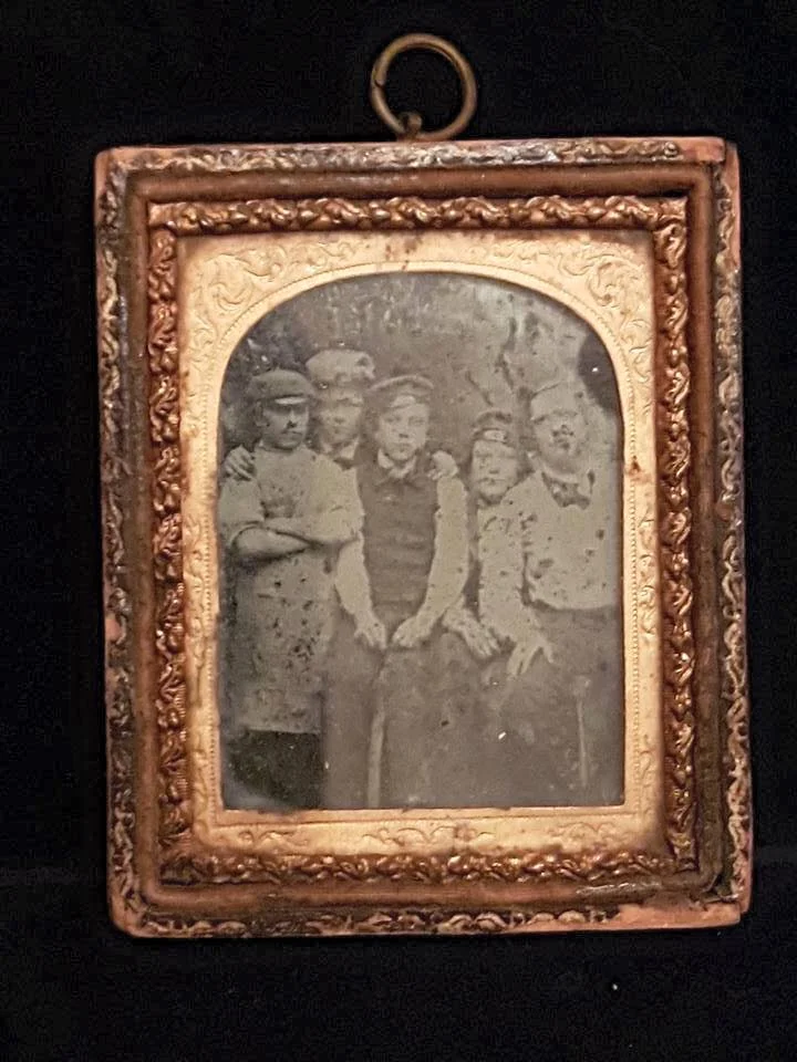 18951350_1320987974684161_8052662981846508_n.jpg