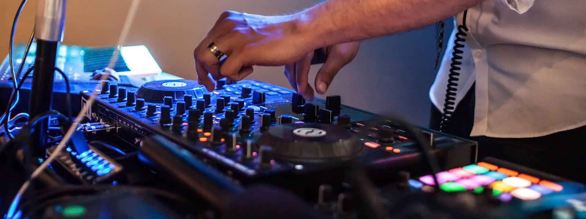 DJPage_Header.jpg
