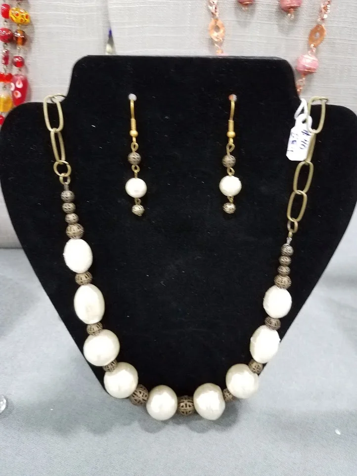 Ivory Papermache Set