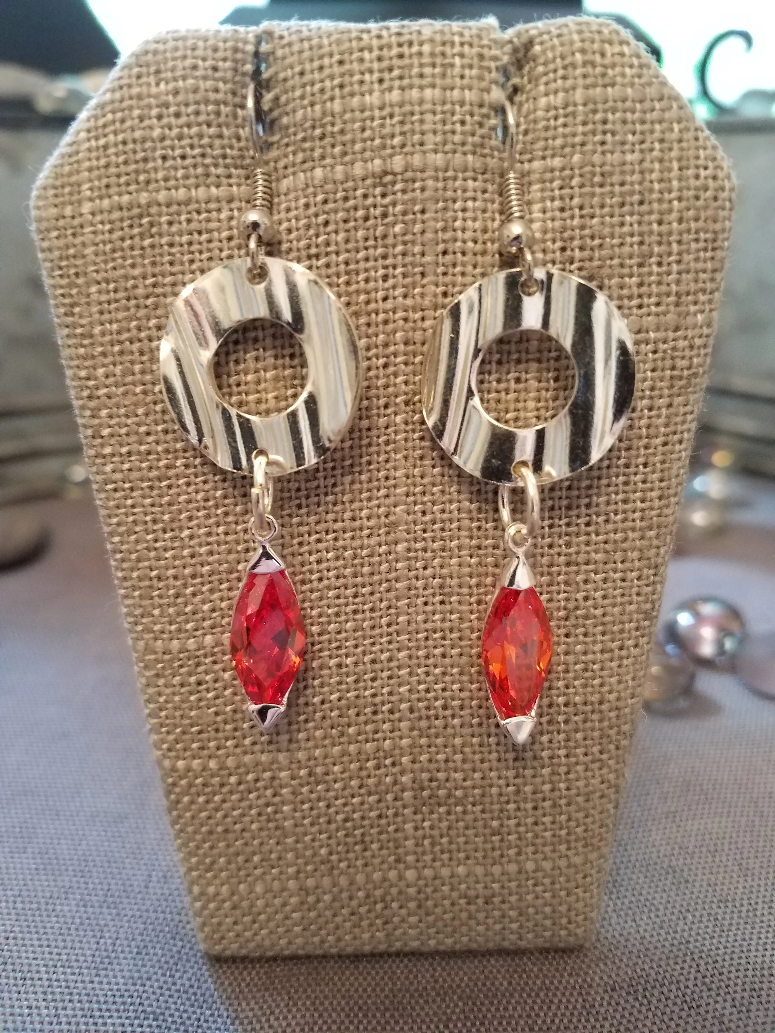 Silver ring with orange marquise crystal 