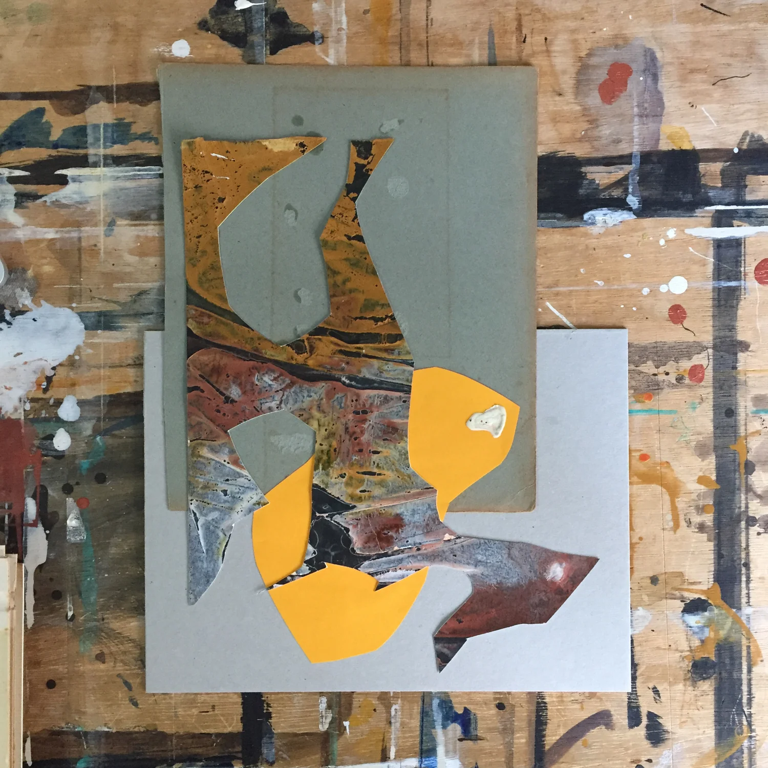 jay-paganini_20170801_illuminate_01_26x28(8)cm_paper-collage_sm.jpg