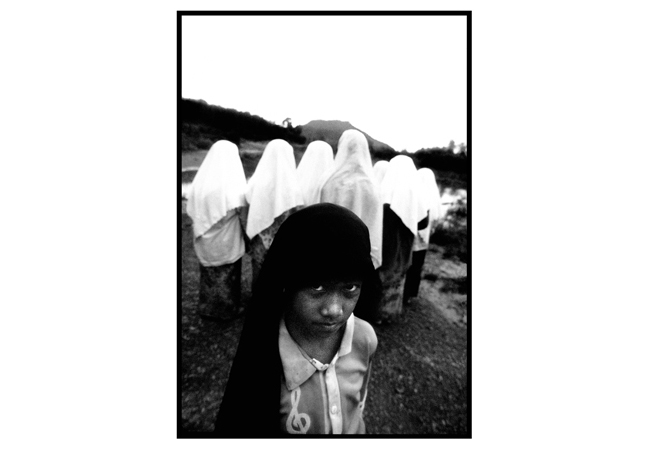   Untitled, from ‘Panguai’,  gelatin silver print © 1993 Gusmano Cesaretti  Ref: Panguai2   ALL IMAGES AVAILABLE FOR SALE Please    email us    with the specific Ref # for quote.  