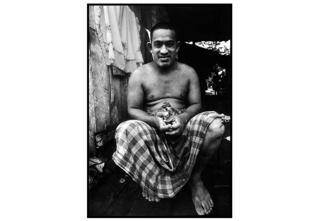 Untitled, from ‘Panguai’, gelatin silver print © 1993 Gusmano Cesaretti Ref: Panguai11 ALL IMAGES AVAILABLE FOR SALE Please email us with the specific Ref # for quote.
