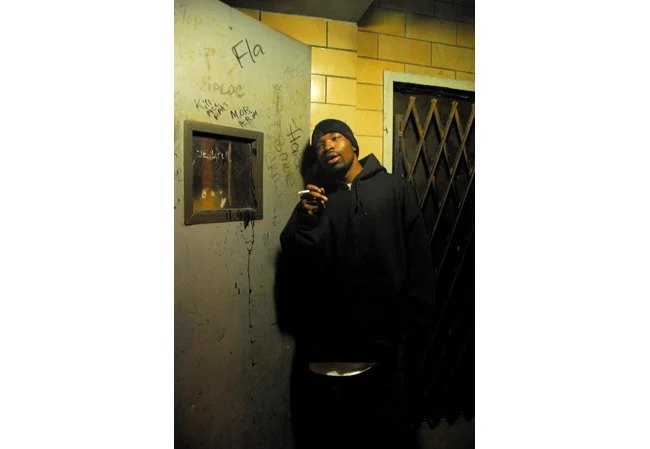 Untitled, from ‘Chicago South Side’, archival pigment © 2007 Gusmano Cesaretti Ref: ChicagoSouthSide13 ALL IMAGES AVAILABLE FOR SALE Please email us with the specific Ref # for quote.