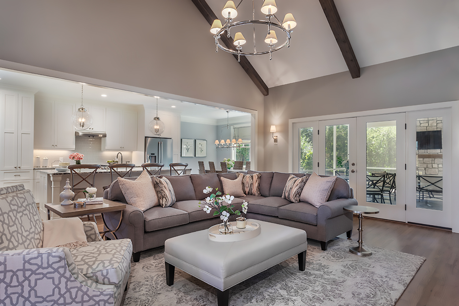 living-room-custom-drapery-window-coverings-pillows-inter-design-greenville-south-carolina.jpg