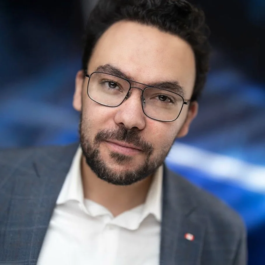 Headshots Matter_Youssef Abdelmalek_Oakville_Toronto_Self.jpg