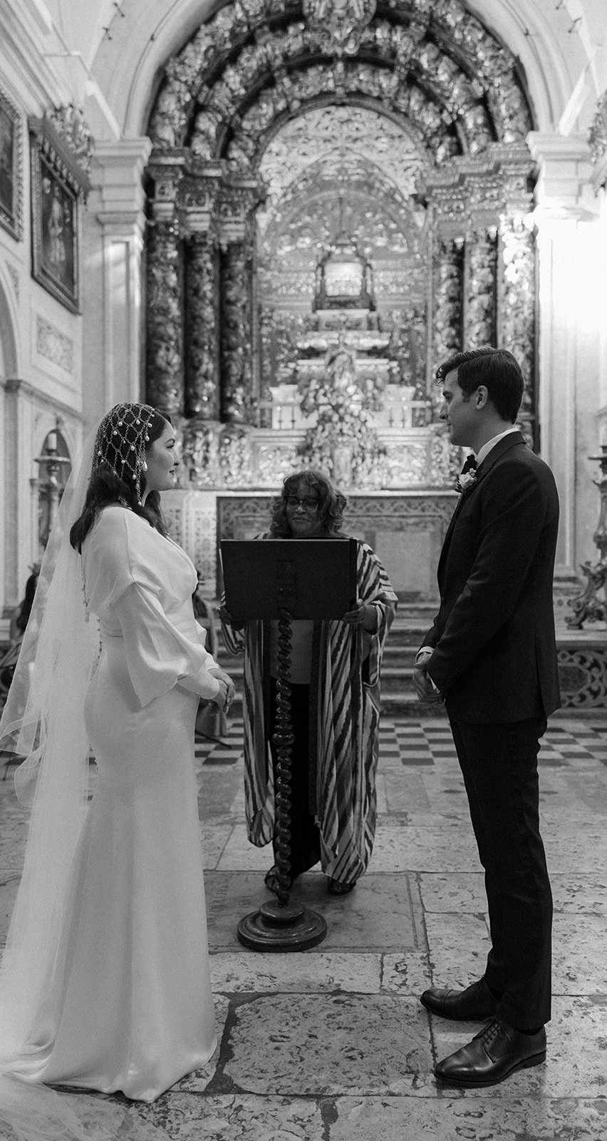 2024_GREMIOLITERARIO_CATHERINETHEODORE_CEREMONY_012.jpg