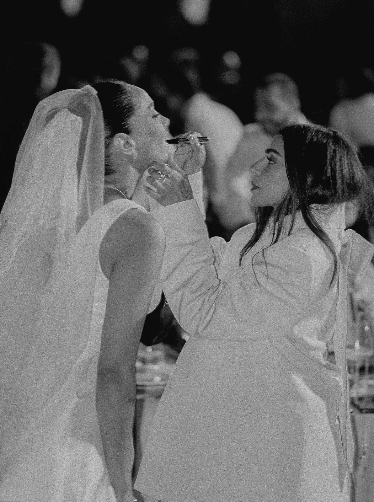 WHAT A CALM WEDDING DAY ACTUALLY LOOKS LIKE BEHIND THE SCENES