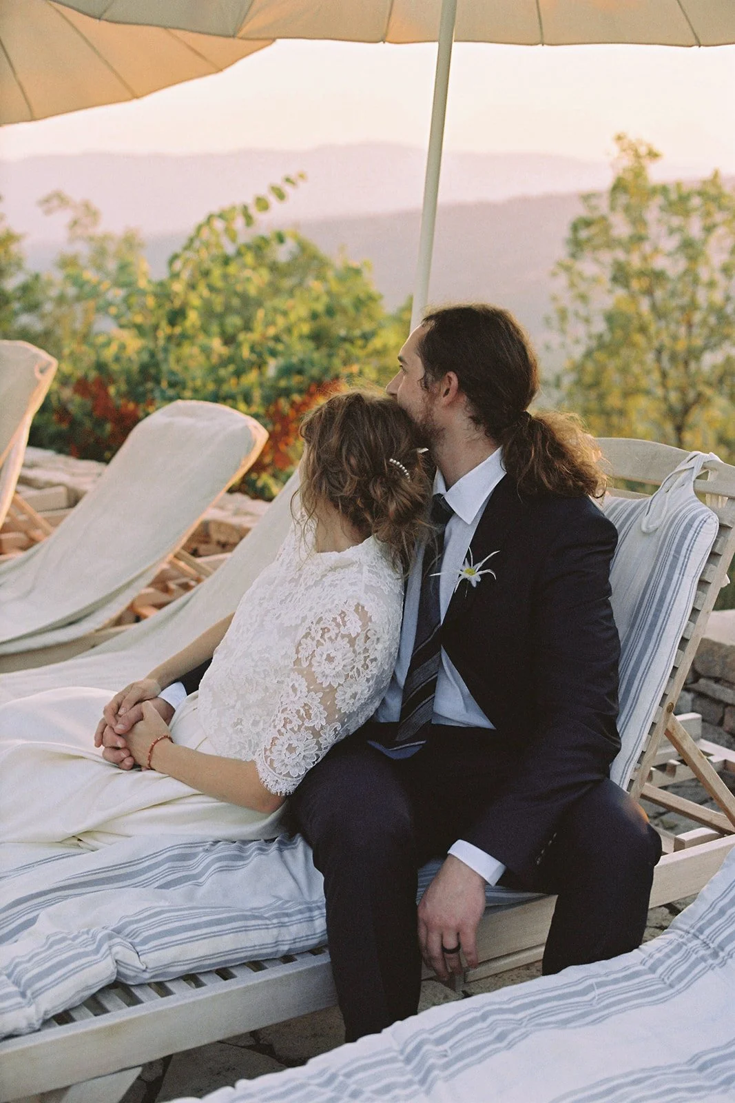 IS ANALOG FILM WORTH IT FOR YOUR WEDDING? AN HONEST ANSWER